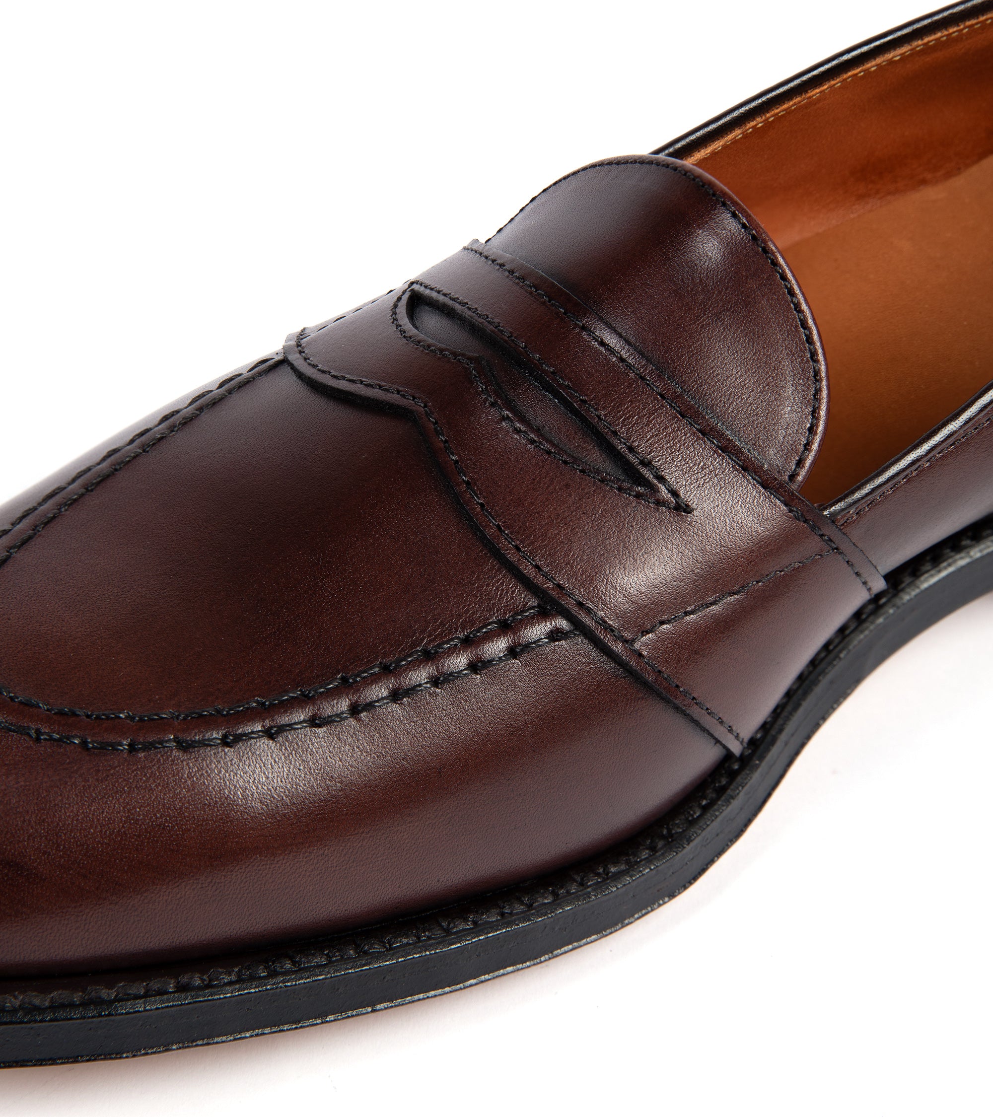 Alden Full Strap Leather Loafer: Dark Brown 686 - Image 4