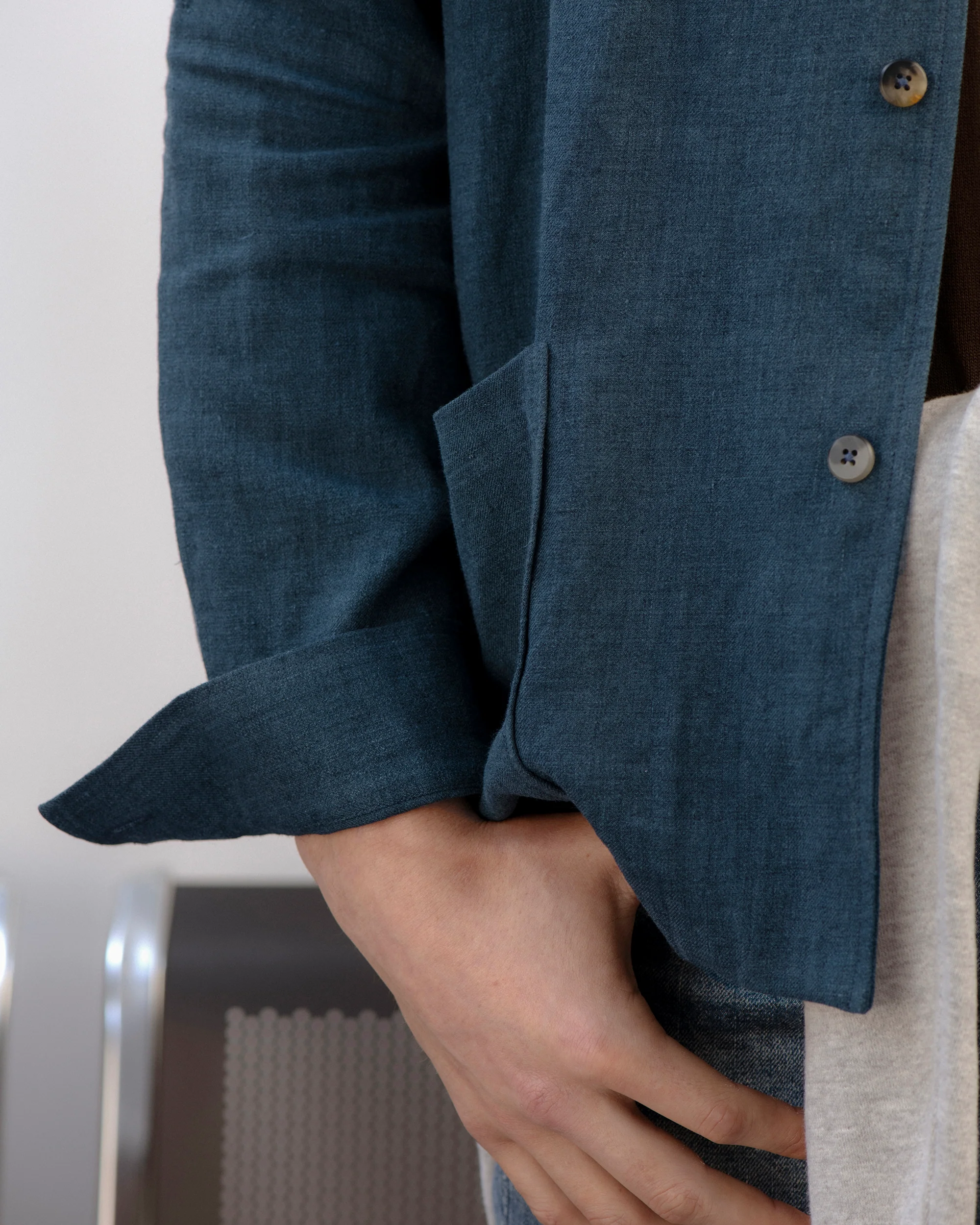 De Bonne Facture Belgian Wool Linen Painter's Jacket: Prussian Blue - Image 7
