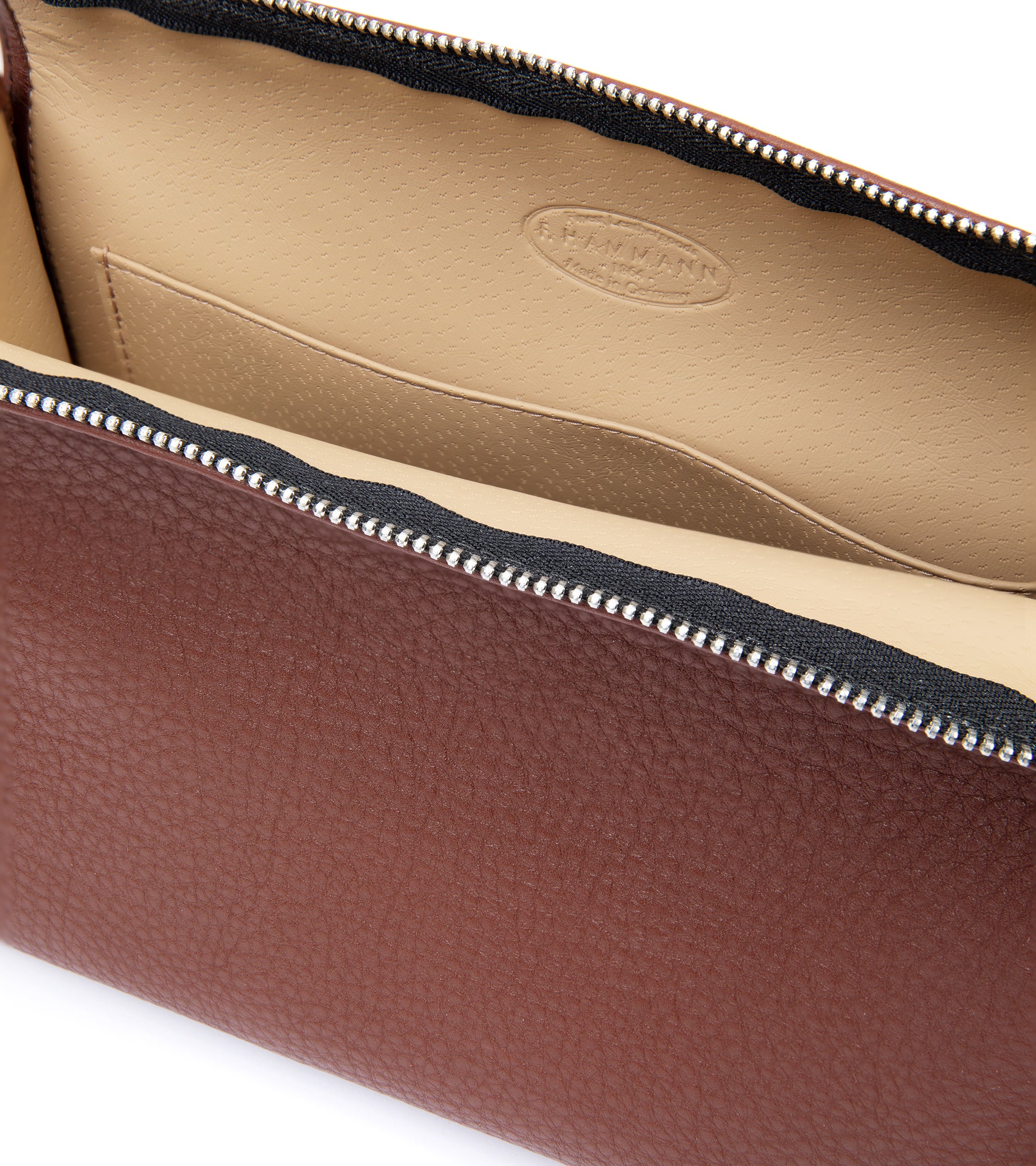 F. Hammann Leather Wash Bag: Tan - Image 5
