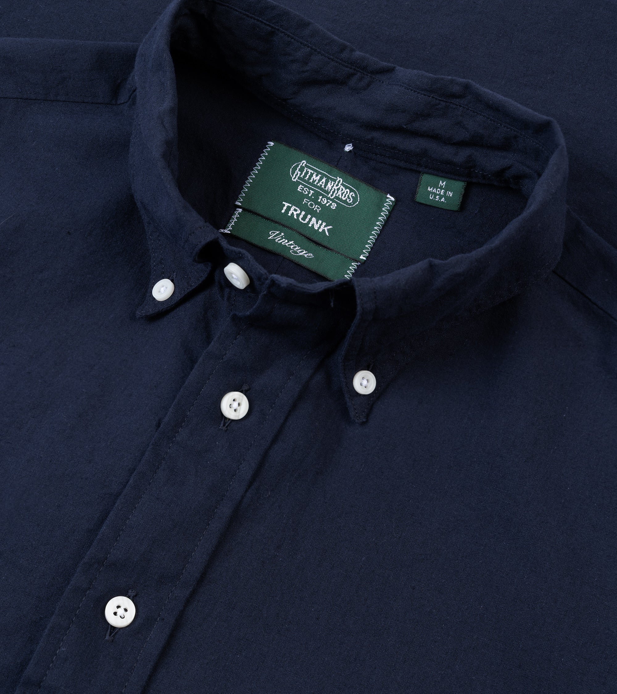 Gitman Vintage Japanese Cotton Linen Button Down Shirt: Navy - Image 2