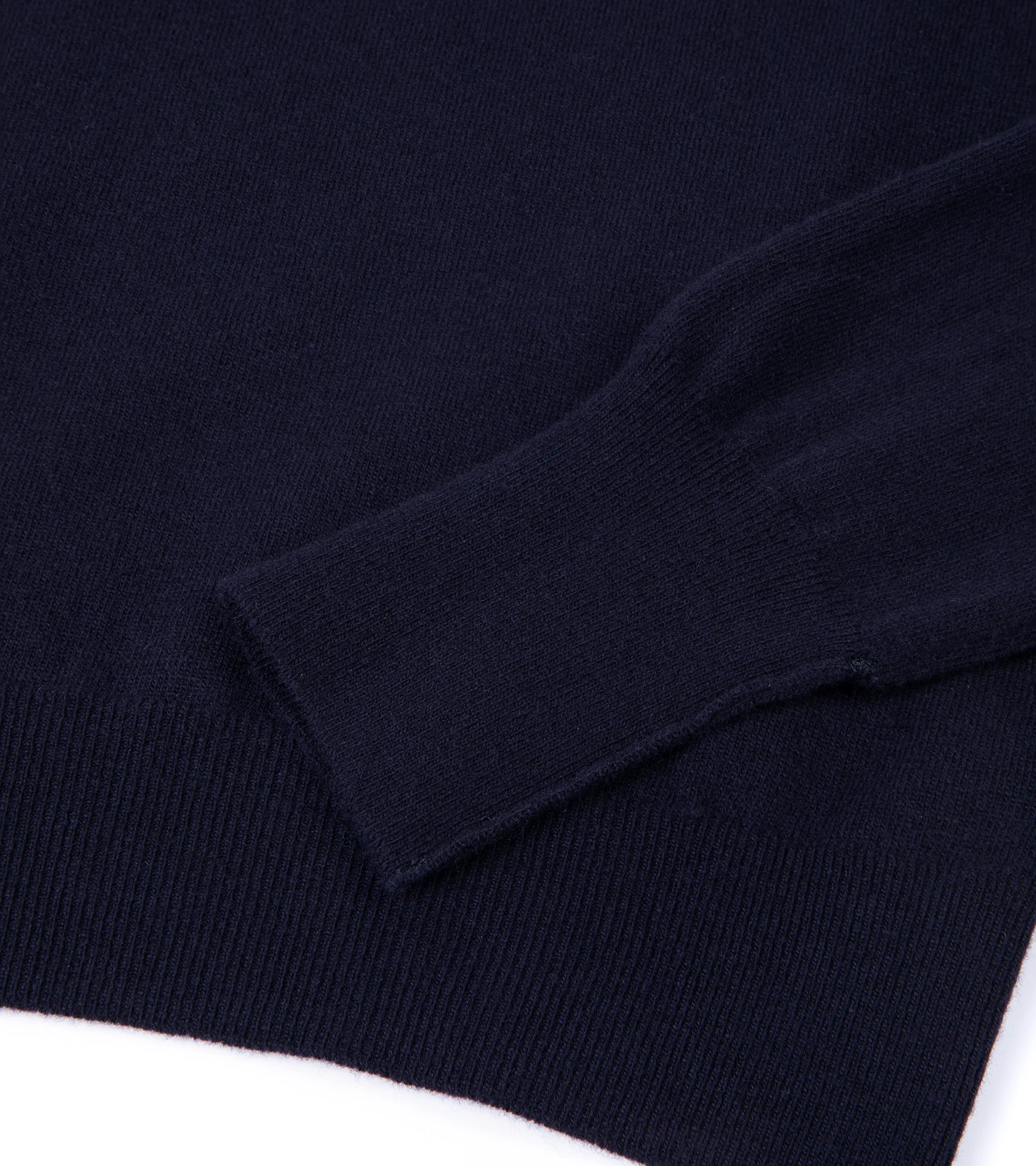 Trunk Walden Geelong V Neck Sweater: Navy - Image 3